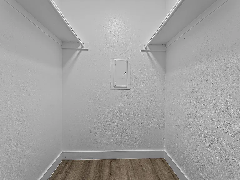 Winding Way Apartments — Photo 16