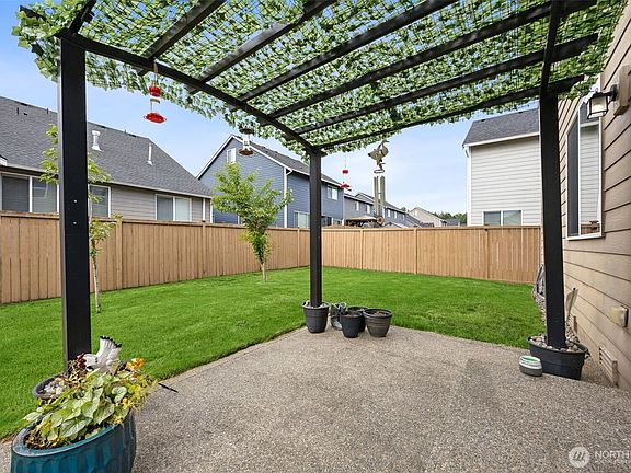 3rd image of 14401 98th Way SE