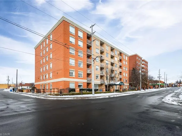 32 Tannery St #506, Mississauga, ON L5M 6T6