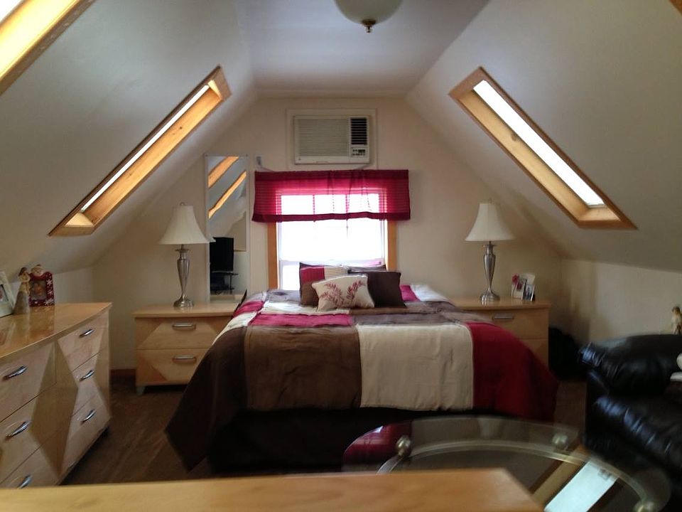 Loft/Bedroom 