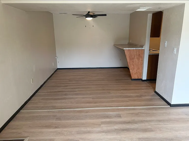 119 Greenwood Dr #1/2 — Photo 5