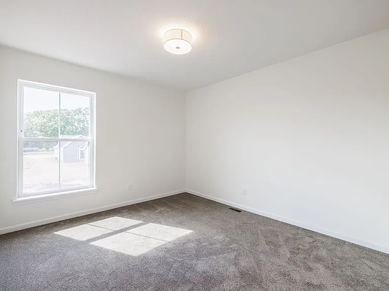 Fourmile Creek Apartments and Townhomes — Photo 35