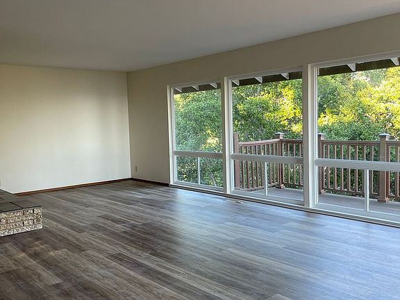 4th image of 8311 Buckingham Dr