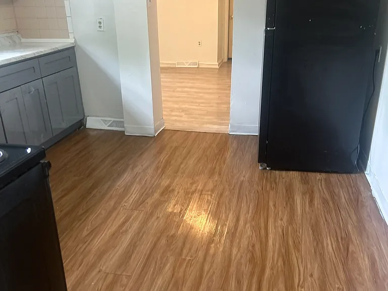 1901 Fairview Ave #1 — Photo 3