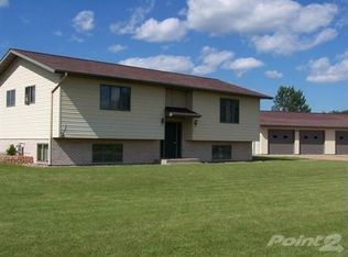 702 Love Ln, Athens, WI 54411
