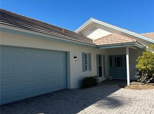 212 Edgemere Way S, Naples, FL 34105