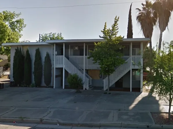 1704 N Center St APT 5, Stockton, CA 95204