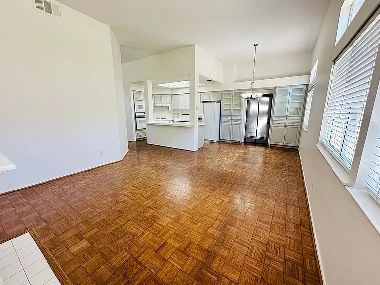26253 King Edwards Dr — Photo 17