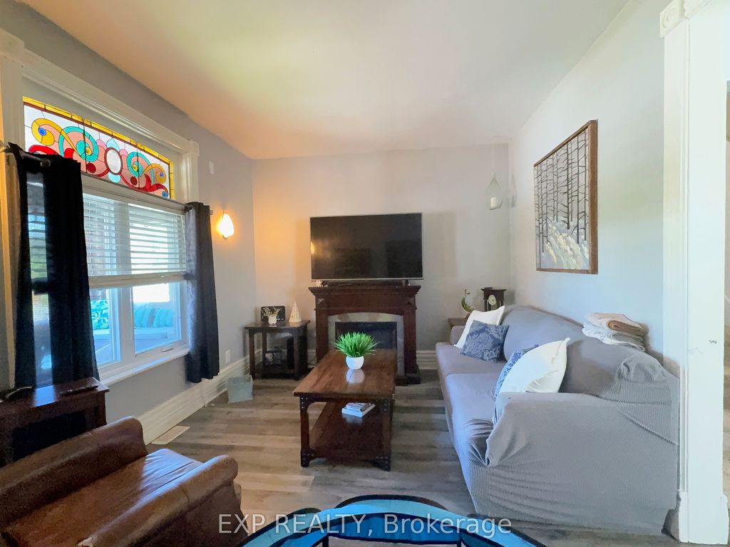 494 English St, London, ON - View 5