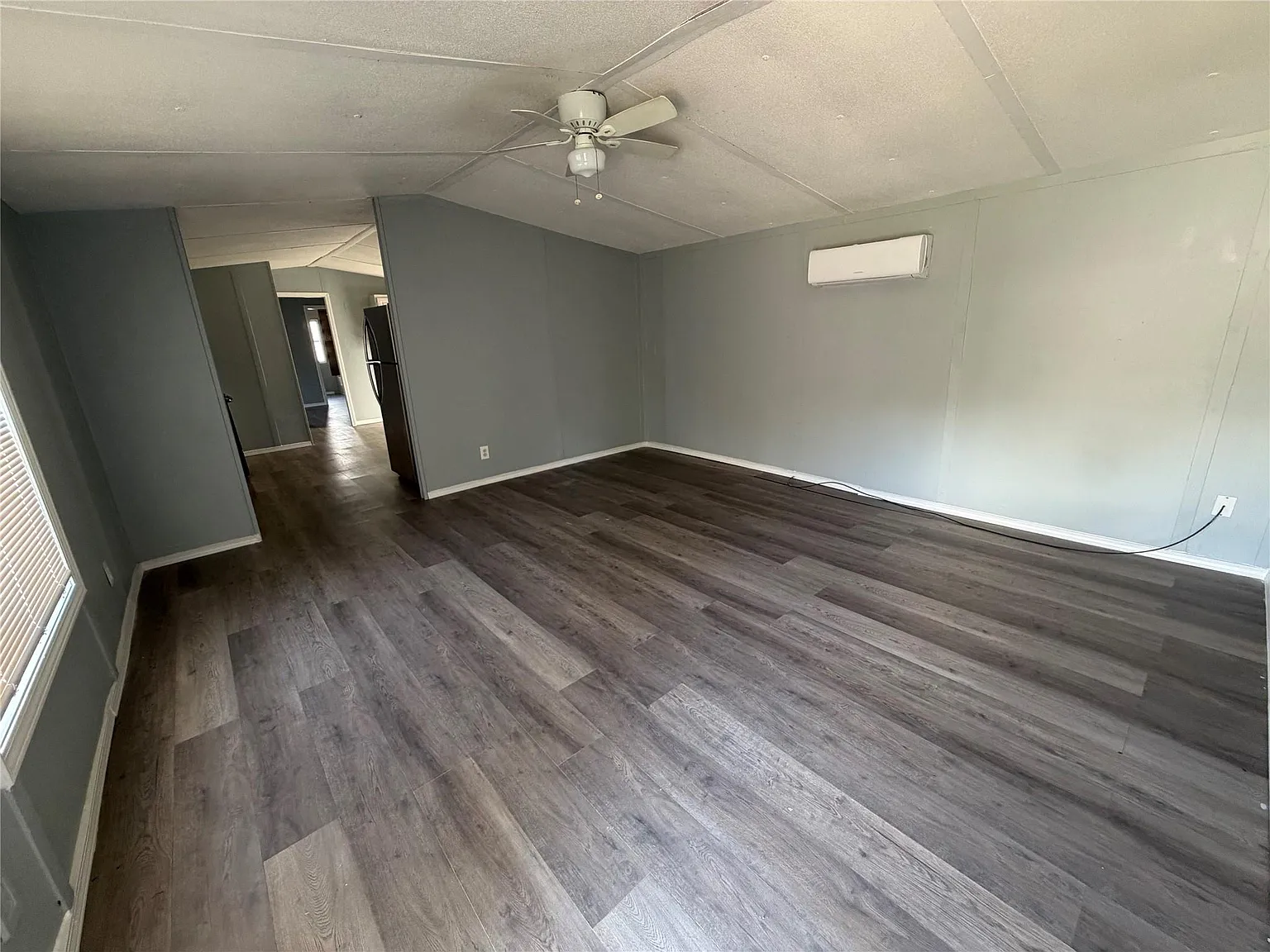 3 bed, 2.0 bath, $1,250 — Photo 3