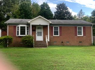 820 Stuart St, Eden, NC 27288