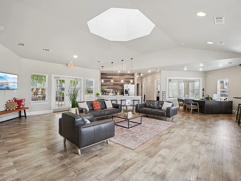 Northpoint Villas — Photo 38