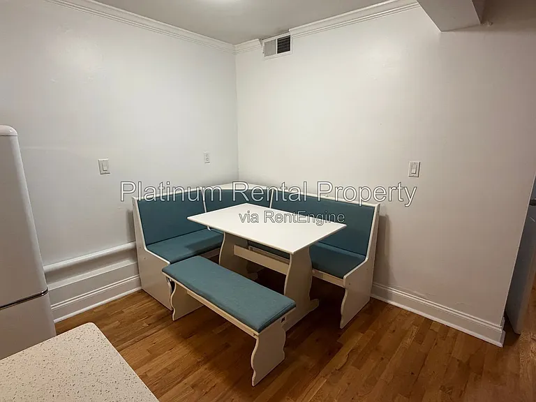 870 Glendale Ter NE #12 — Photo 16