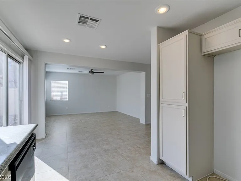 868 Blue Rosalie Pl — Photo 21