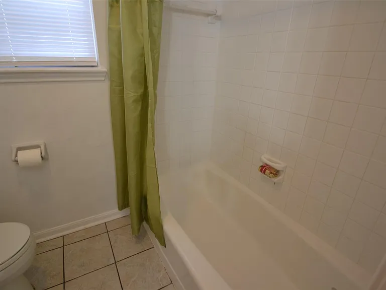 15927 Tumbling Rapids Dr — Photo 33