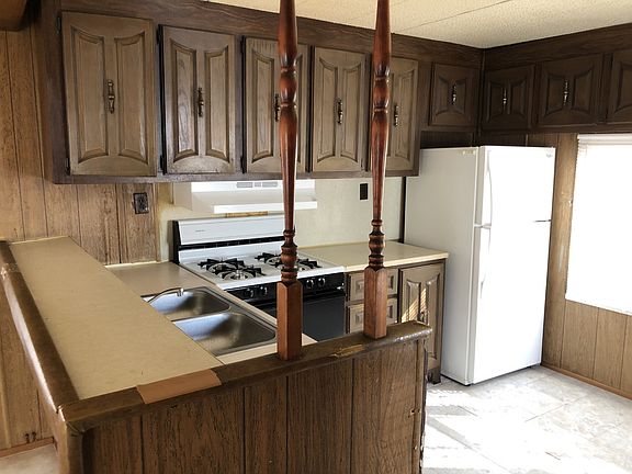 4th image of 4130 Arden Ave #2