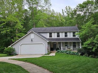 7801 Roundabout Way, Springfield, VA 22153