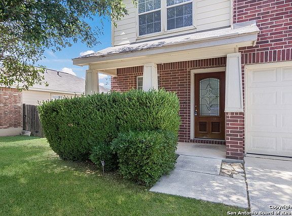 3rd image of 10355 Oakwood Crst