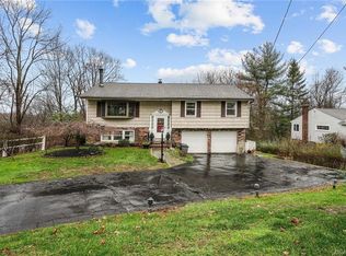 2849 Springhurst St, Yorktown Heights, NY 10598
