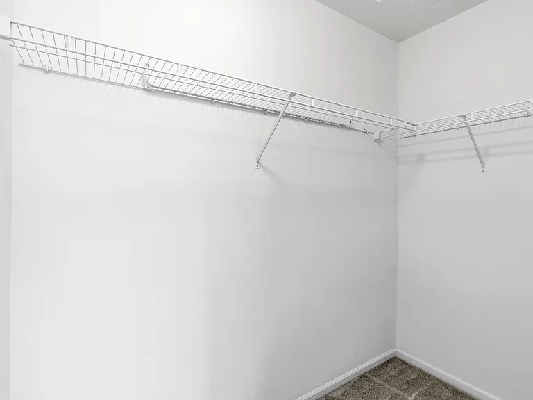 1113 Green Knoll Dr — Photo 24