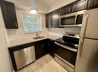 929 Brookside Ave APT A, Saint Louis, MO 63119