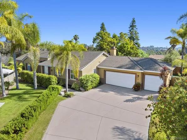 898 Via Allegra, Vista, CA 92081