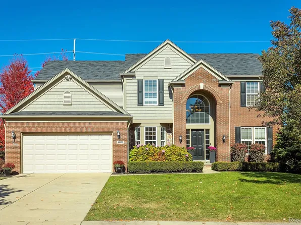 48850 Freestone Dr, Northville, MI 48168