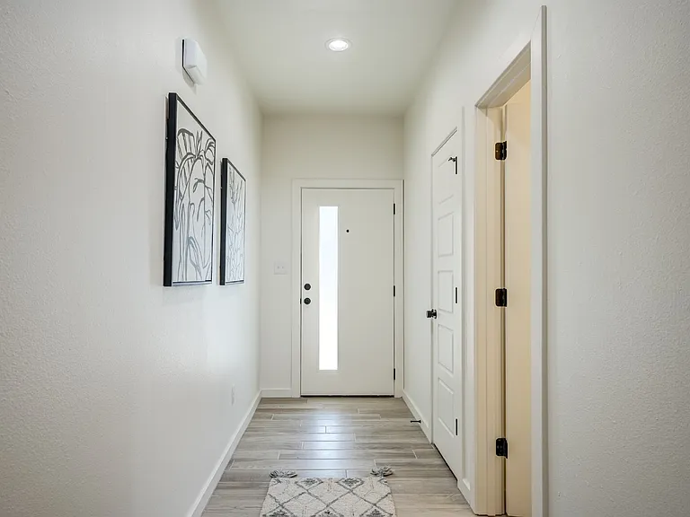310 Homestead Ave #2 — Photo 6