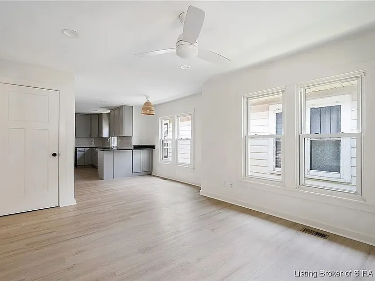 226 Sloemer Ave — Photo 8