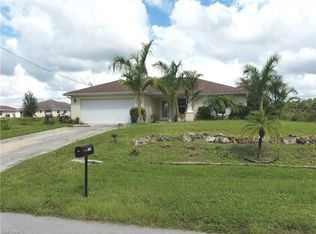 1025 Durand St, Lehigh Acres, FL 33974