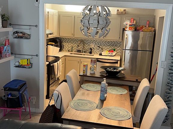 4th image of 7051 Environ Blvd APT 135
