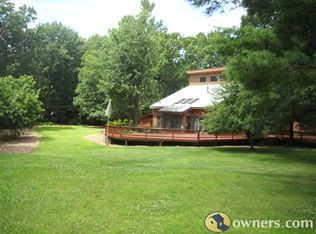 180 Pine St, Rensselaer, NY 12144