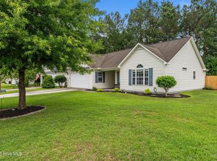 302 Fairmount Way, New Bern, NC 28562