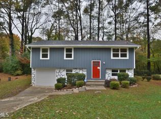 2328 Pebble Rock E, Decatur, GA 30035
