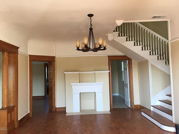 3rd image of 2913 Brighton Ave