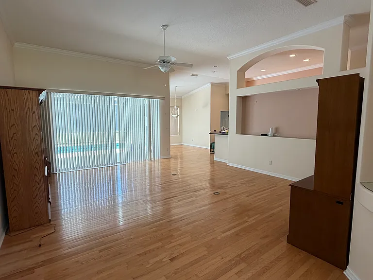 1208 Londonderry Cir — Photo 15