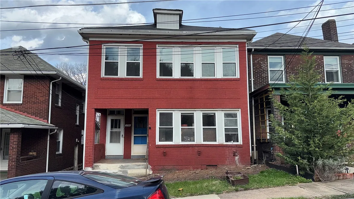 1751 Harvard Ave photo 1