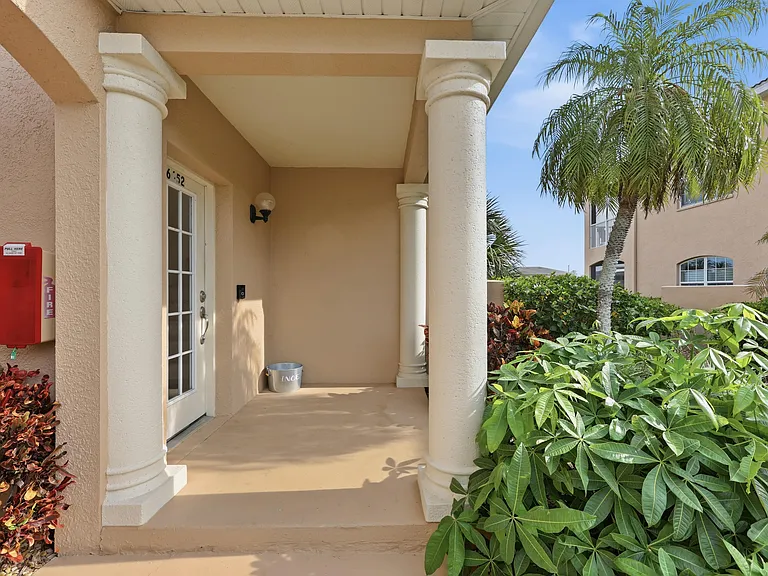 6652 7th Avenue Cir W — Photo 2