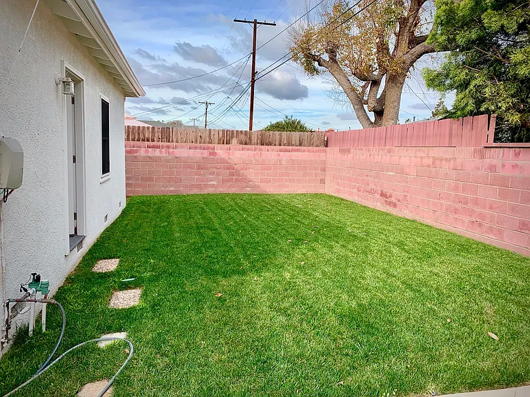 22714 Evalyn Ave — Photo 7