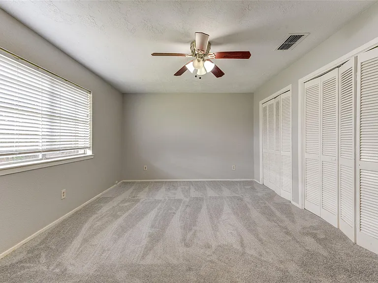 9915 Towne Tower Ln — Photo 18