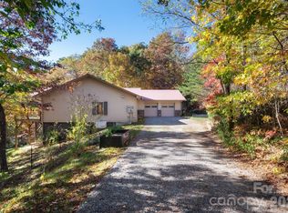 22 Faholoa Ridge Rd, Black Mountain, NC 28711