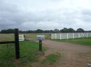 4151 Unger Rd, Smithville, TX 78957