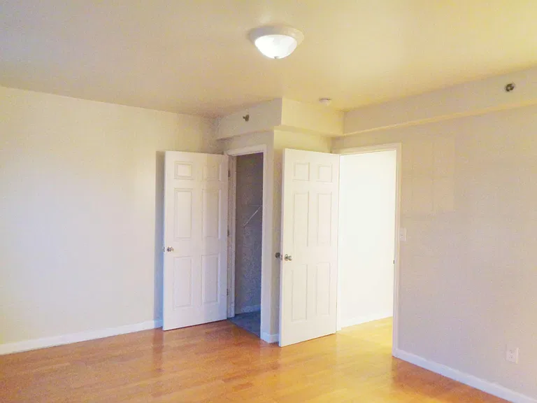 1116 Buttonwood St #B — Photo 4