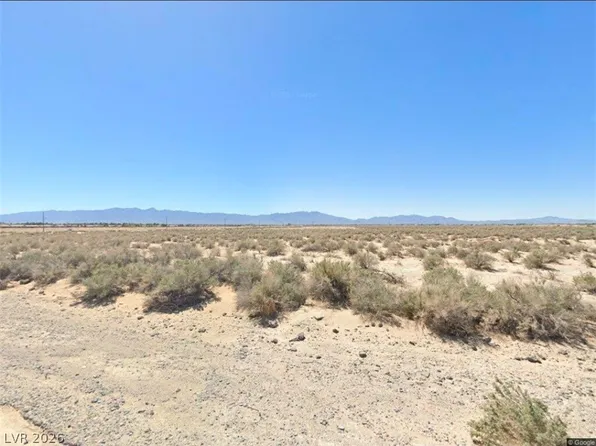 3890 Hickok Ave, Pahrump, NV 89048
