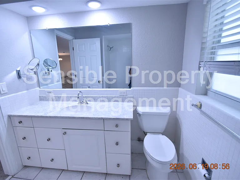 3273 Harbor Lake Dr — Photo 35