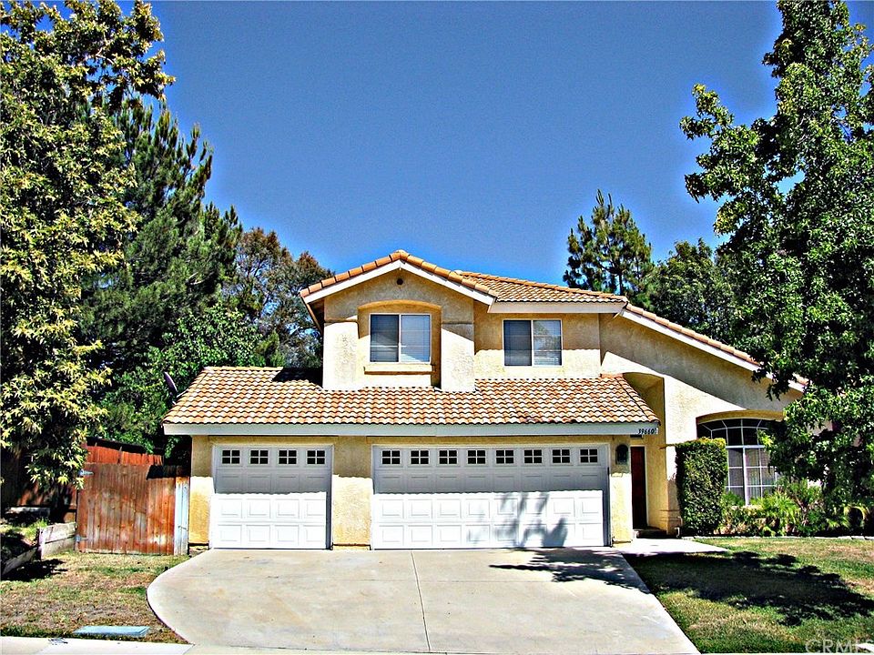 1st image of 39660 Highbury Dr