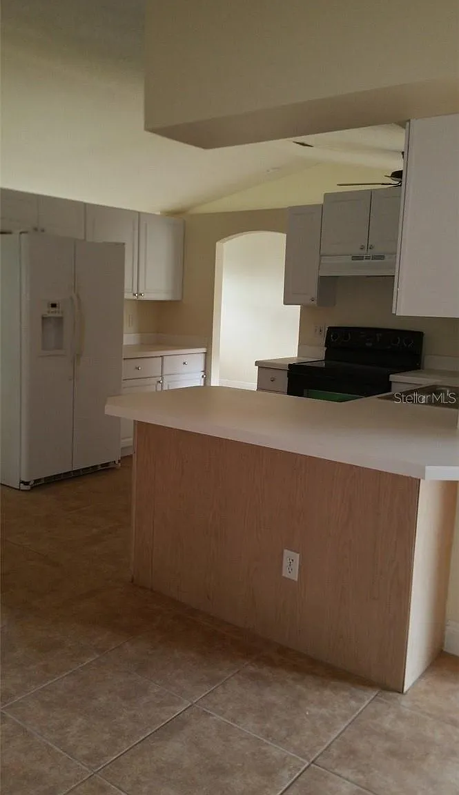 4 bed, 1854 sqft, $2,200 — Photo 2