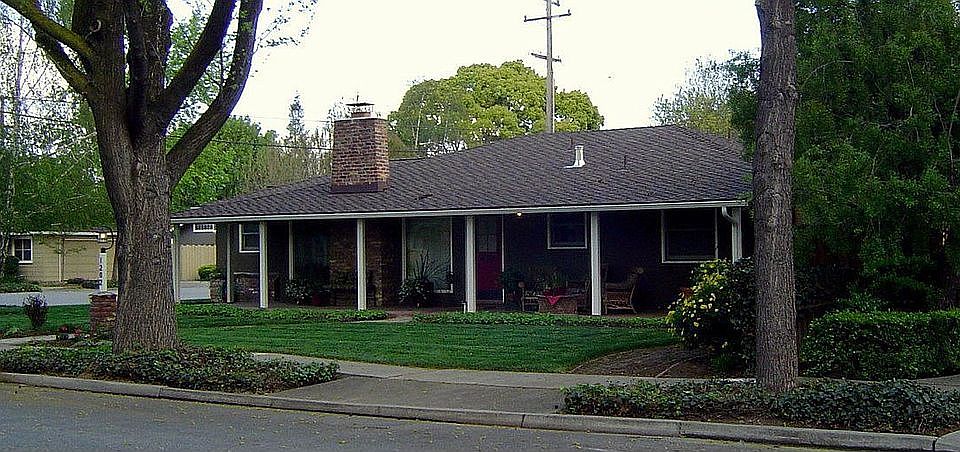 Husted frontyard