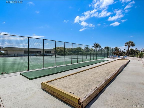 5th image of 1357 NE Ocean Blvd APT 304
