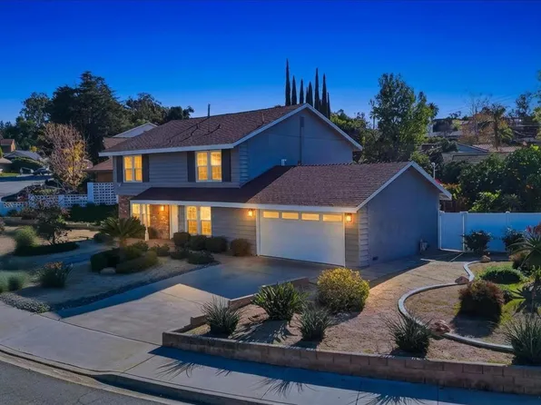 1410 Pleasant View Dr, Redlands, CA 92374